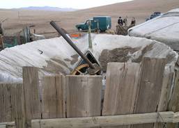 Humanitarian aid to victims of dzud in May 2008