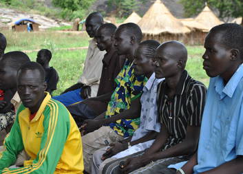 Charity podporují členy kmene Nuer