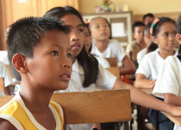 Visit of primary school in the Philippines 