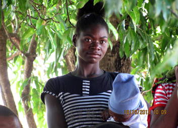 O zambijské porodní péči na Českém rozhlasu Plus