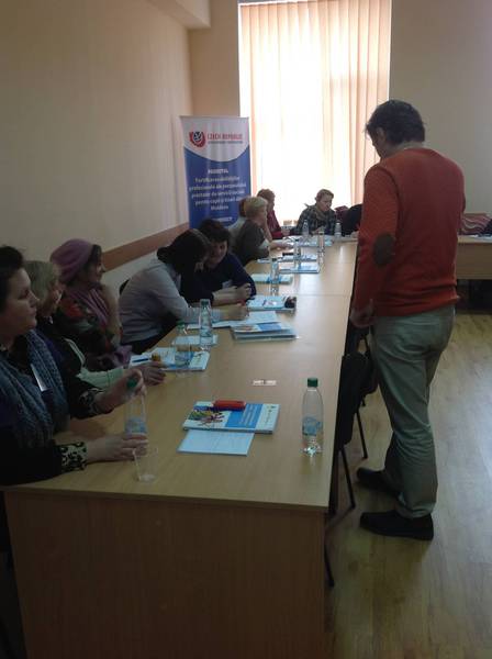 Specialised training lasted 2,5 days and the participants received their own training materials.