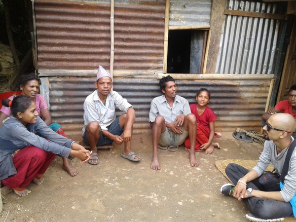 Nirajan Chaulagain (Programme Coordinator Tuki) during a household counseling with Susmita and her family (photo: Caritas Switzerland).