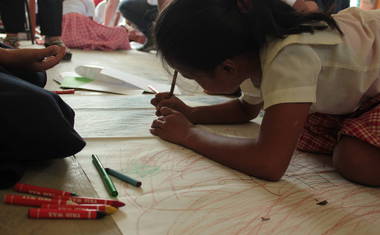 Malování děti prostě milují