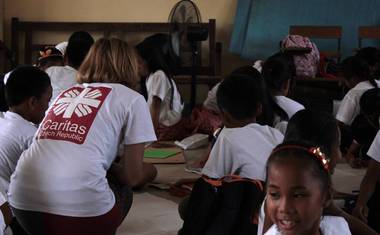 Začíná se malovat, škola