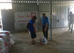 Handover of aid packages