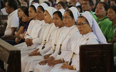 Mše se účastnily i řádové sestry (foto: Jakub Žák).