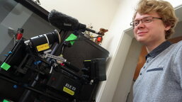 Boj s nerovnostmi v Gruzii pomocí filmového kroužku pro nevidomé