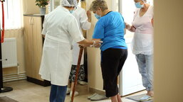 Charita se zasazuje o zavedení nové profese pečovatele v Moldavsku