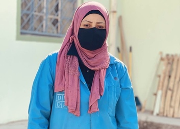 Juwan z Iráku získala díky Charitě nové dovednosti a dnes pomáhá opravit válkou zničené školy