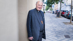 For nearly 20 years, Caritas Czech Republic has been helping people worldwide. Archbishop Jan Graubner personally supported the achievements 