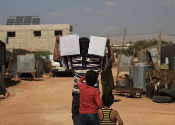 Rok od zemětřesení v Turecku a Sýrii: Pomoc je stále potřeba. Jak pomáhá Charita i díky českým dárcům?