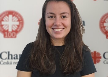 Jsem vděčná za příležitosti, které mi stáž v Charitě přinesla, říká Juliette Begouen Demeaux
