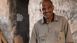 Mujahed from Iraq reopened his workshop thanks to Caritas Czech Republic