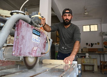 Z našeho domova se přes noc stalo město duchů, říká Anas z Iráku, který utekl před ISIS s celou rodinou 