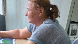 V chráněném bydlení se cítím jako doma, říká Elena z Moldavska, která má duševní poruchu