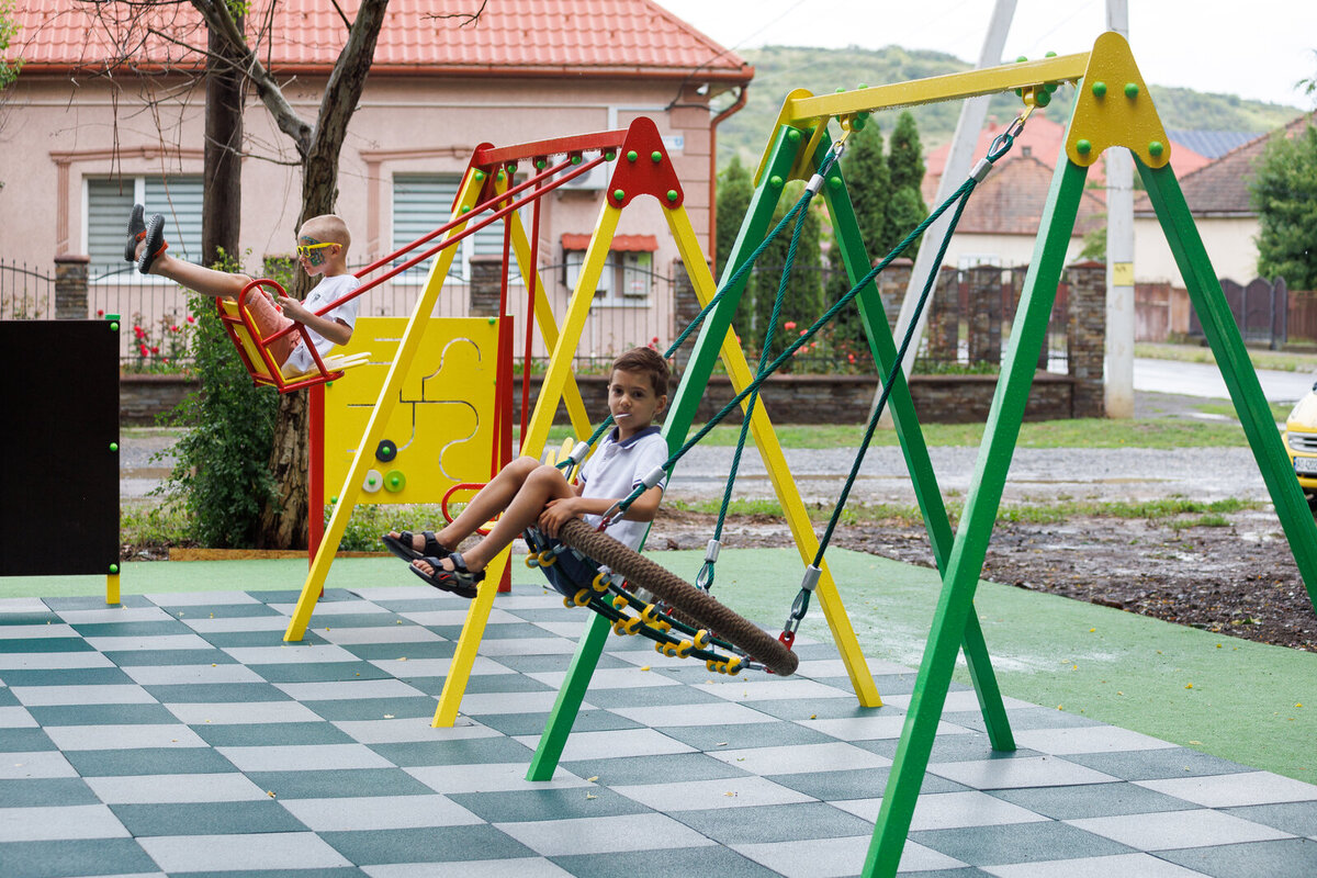 The new accommodation centre in Berehovo even includes a playground for children.