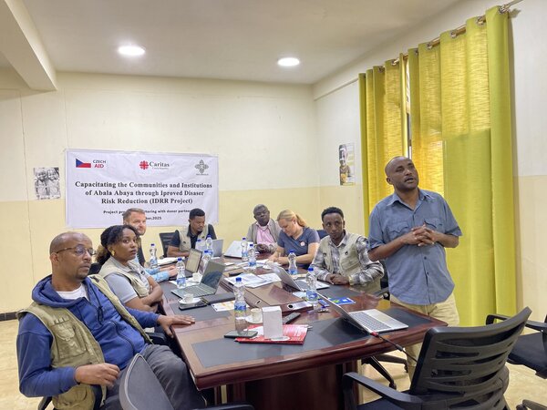 Jan Líska and Barbora Ludvíková in Ethiopia Jan Líska and Barbora Ludvíková in Ethiopia