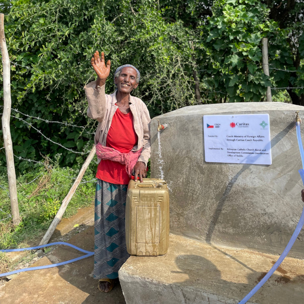 V Etiopii obnovujeme zdroje pitné vody V Etiopii obnovujeme zdroje pitné vody