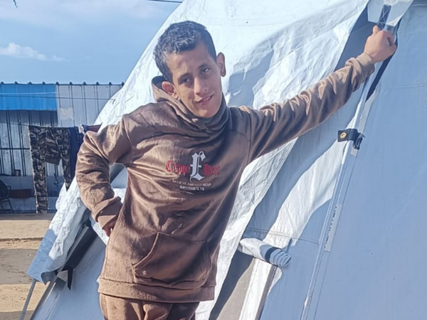 Nesreenina rodina byla přestěhována do stanu