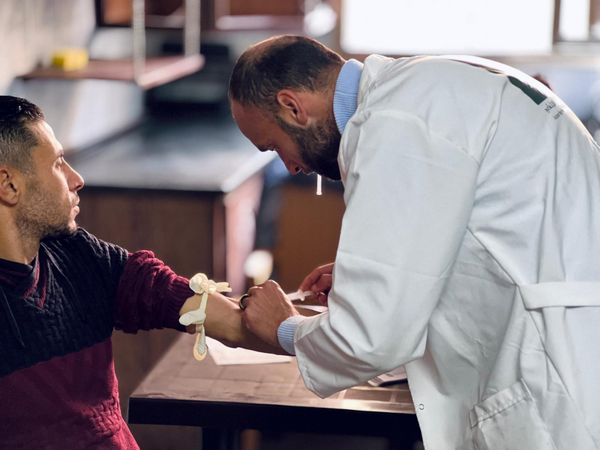 Na severu Gazy vznikla klinika za pomoci Charity Česká republika